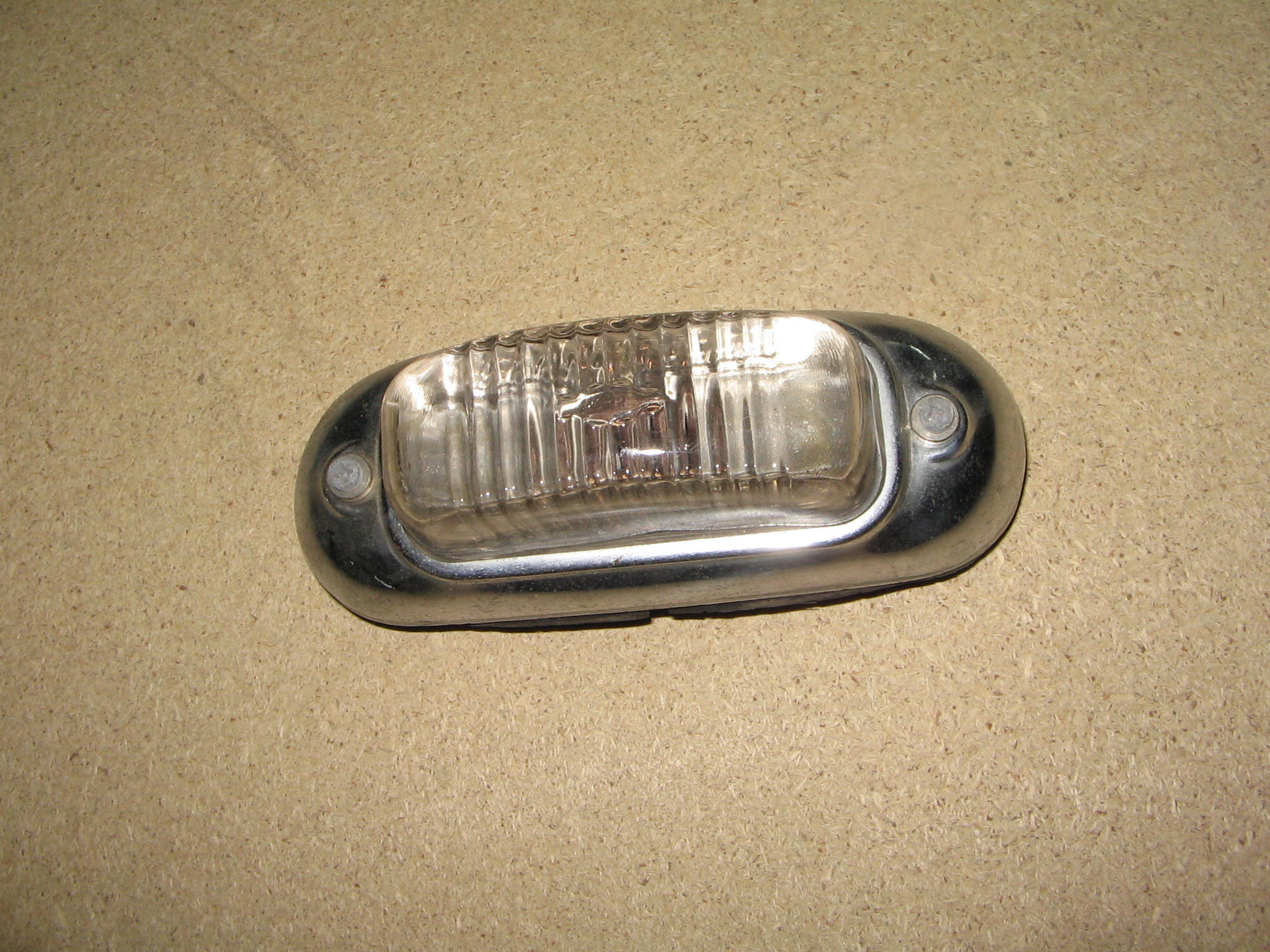 FIAT 1400 FANALINO IN METALLO TRASP.VETRO N.325